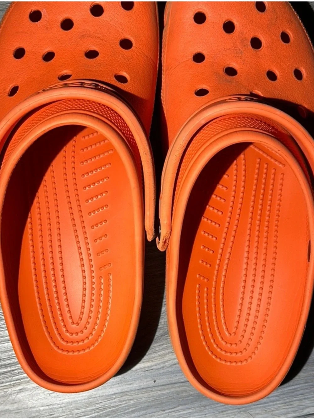CROCS Kids Classic Clog in Bright Orange